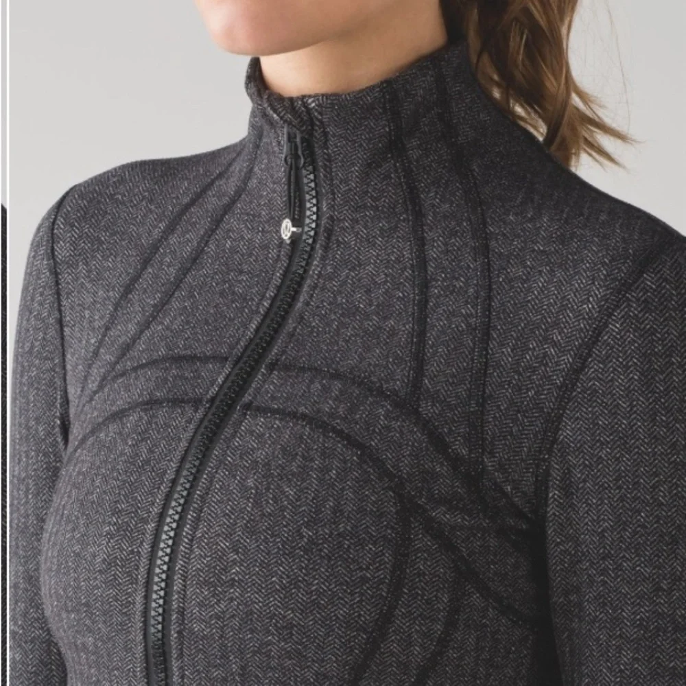 Lululemon Define Jacket - Size 8 - Picture 3 of 7